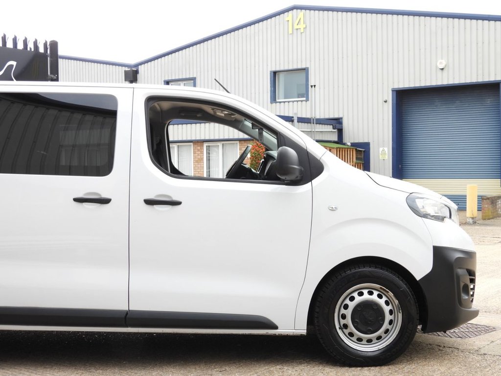 Used Peugeot Expert 2023 for sale - 76061819: Photo 2