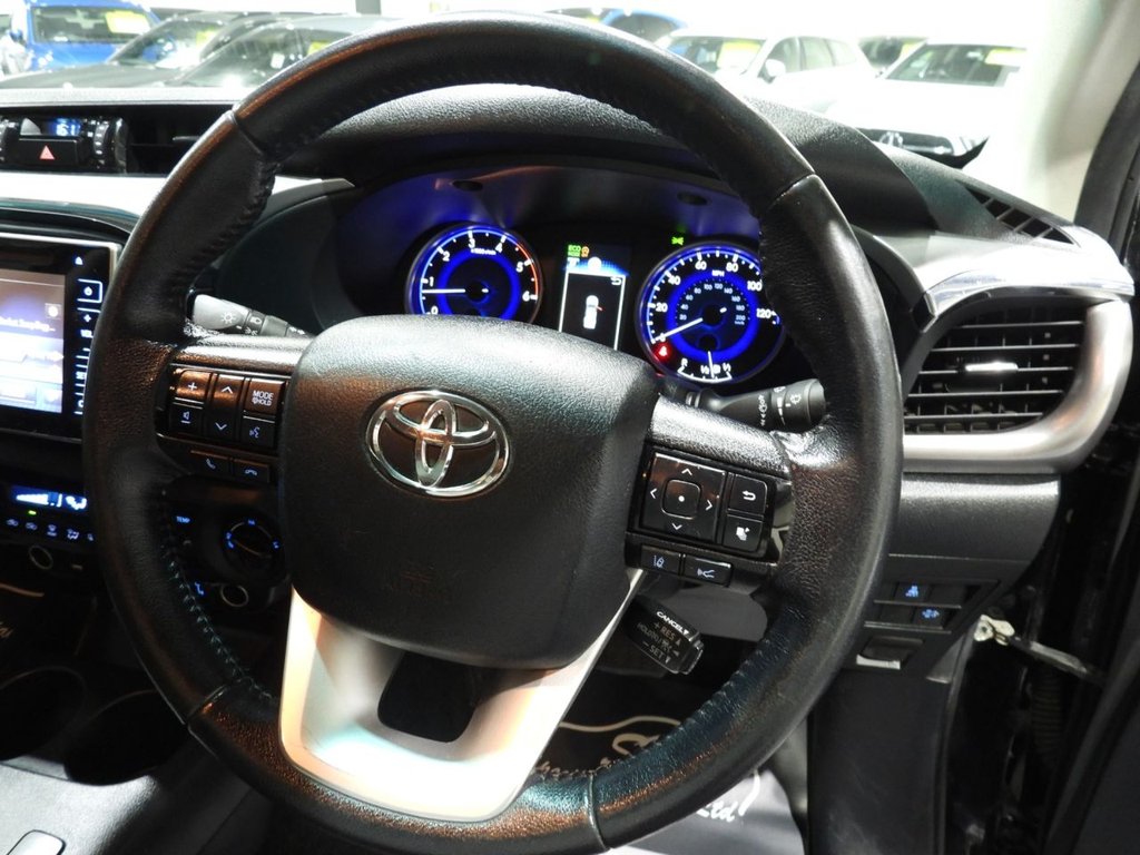 Used Toyota Hilux 2020 for sale - 76820993: Photo 35