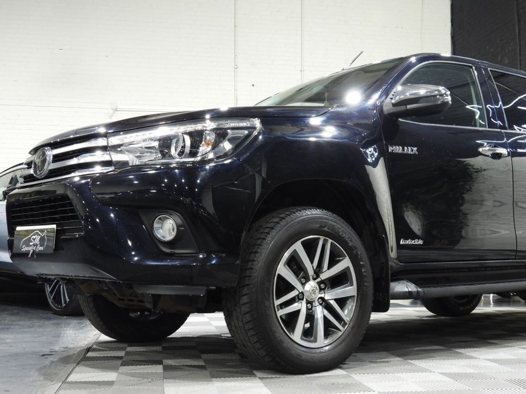 Used Toyota Hilux 2020 for sale - 76820993: Photo 9