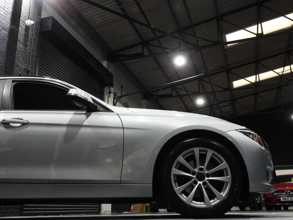 Used BMW 3 Series 2013 for sale - 76395668: Photo 12