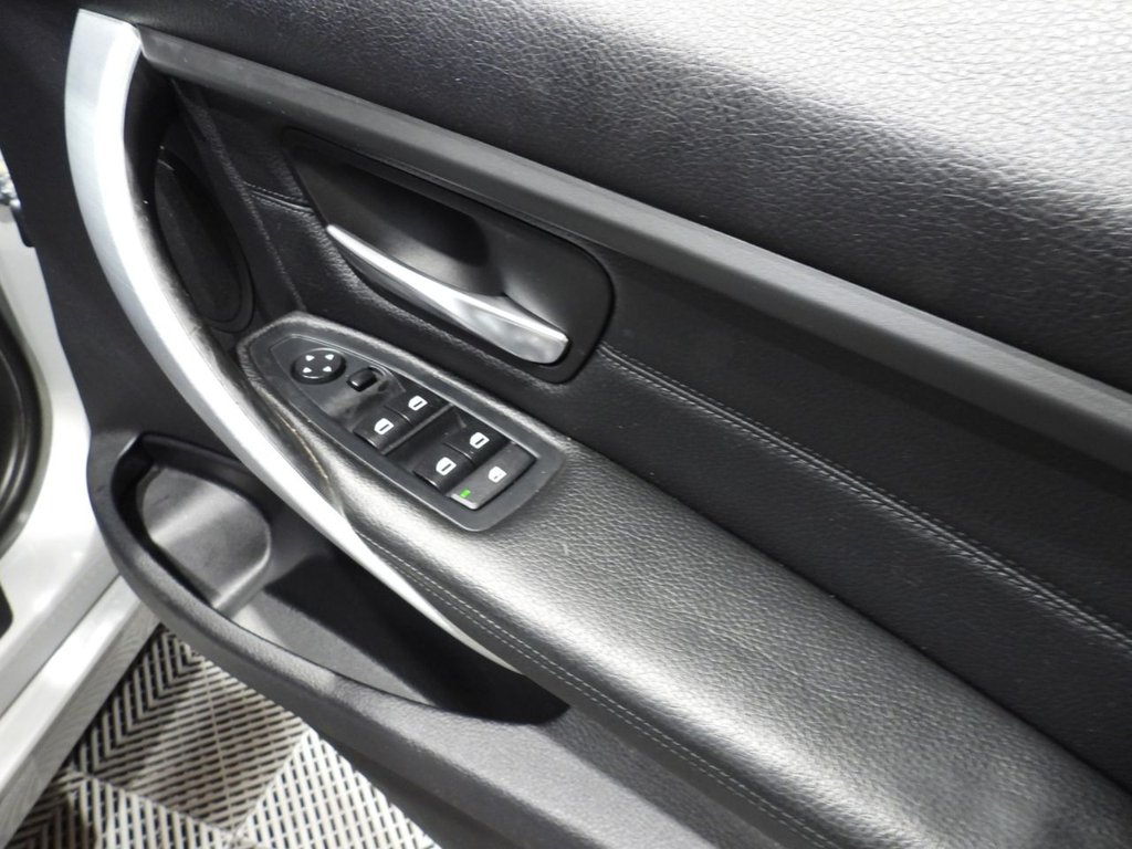 Used BMW 3 Series 2013 for sale - 76395668: Photo 28