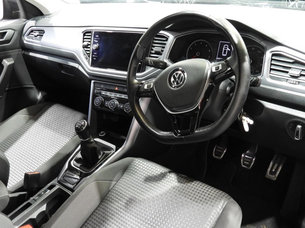 Used Volkswagen T-Roc 2022 for sale - 76559221: Photo 15