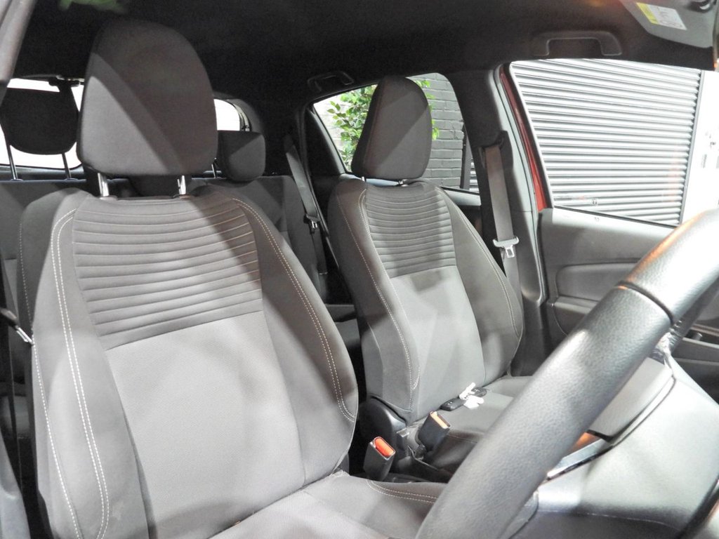 Used Toyota Yaris 2017 for sale - 77356393: Photo 14