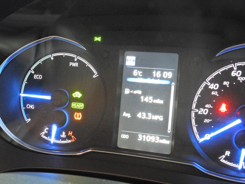 Used Toyota Yaris 2017 for sale - 77356393: Photo 21