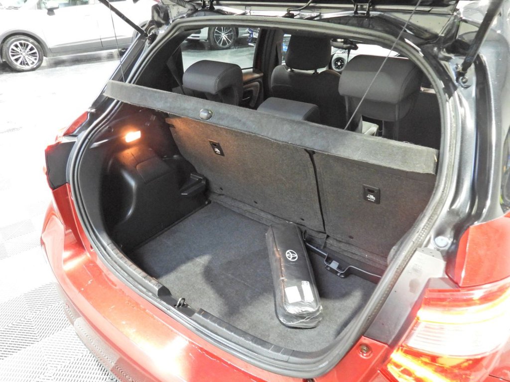 Used Toyota Yaris 2017 for sale - 77356393: Photo 27