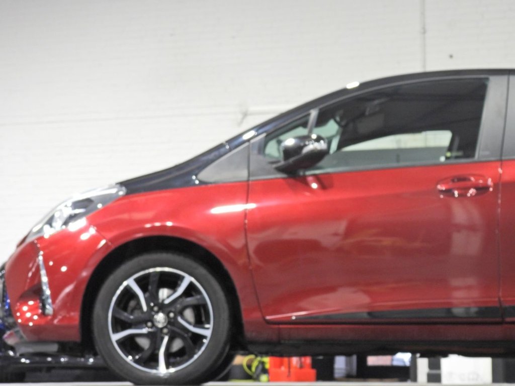 Used Toyota Yaris 2017 for sale - 77356393: Photo 30