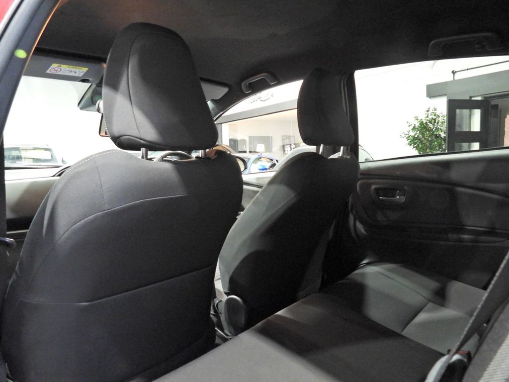 Used Toyota Yaris 2017 for sale - 77356393: Photo 32