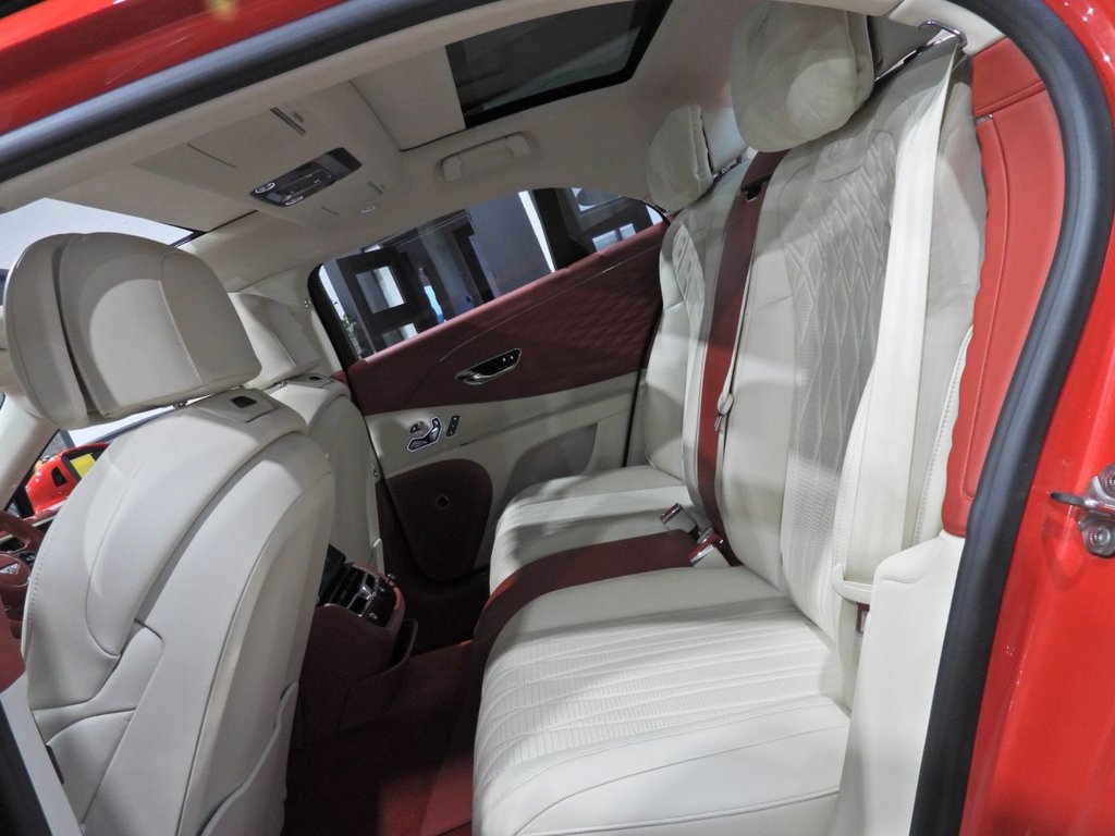 Used Bentley Flying Spur 2021 for sale - 77680208: Photo 33