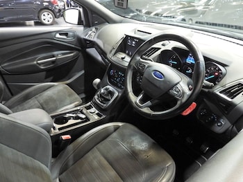 Used Ford Kuga 2017 for sale - 79371017: Photo