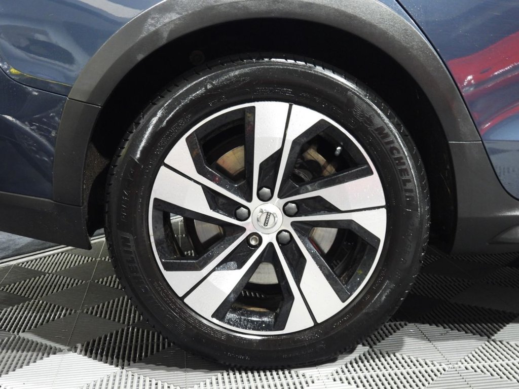 Used Volvo V60 2021 for sale - 76582547: Photo 10