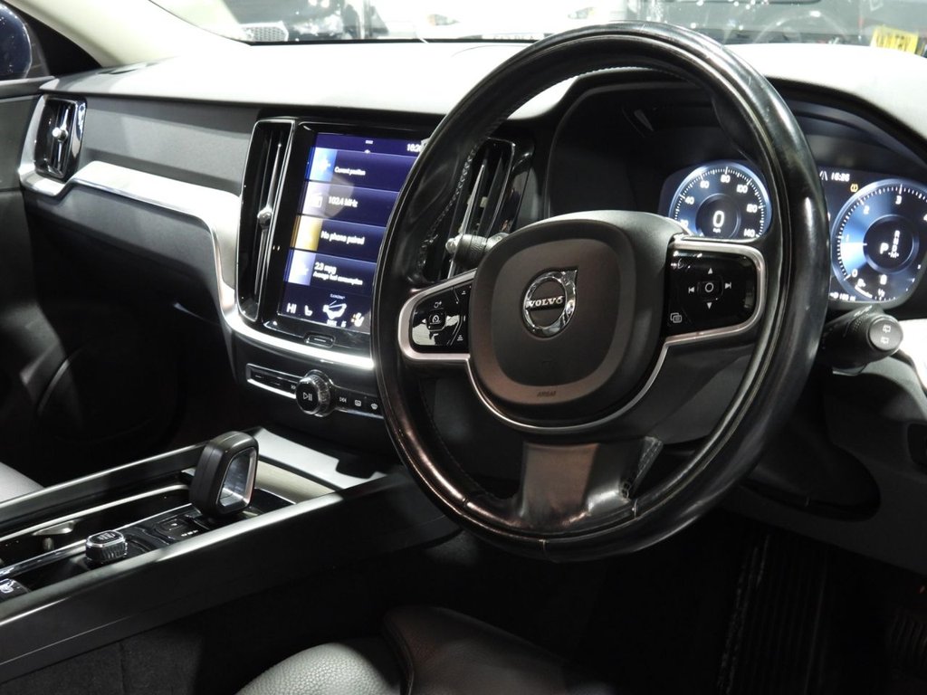 Used Volvo V60 2021 for sale - 76582547: Photo 12