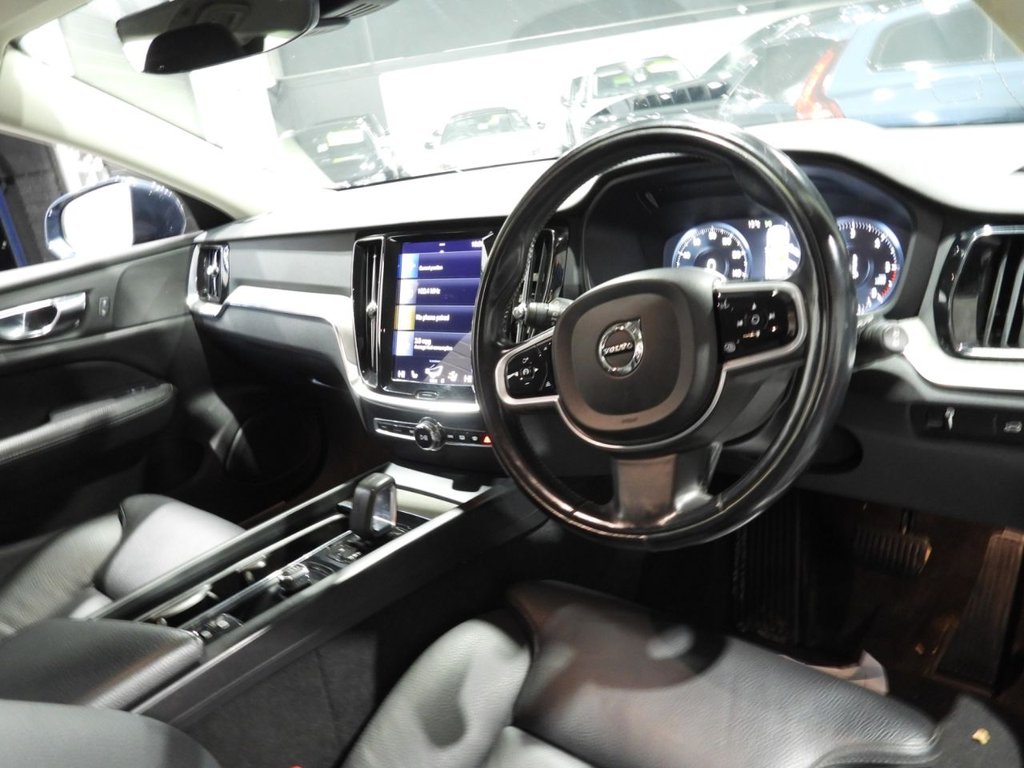 Used Volvo V60 2021 for sale - 76582547: Photo 13