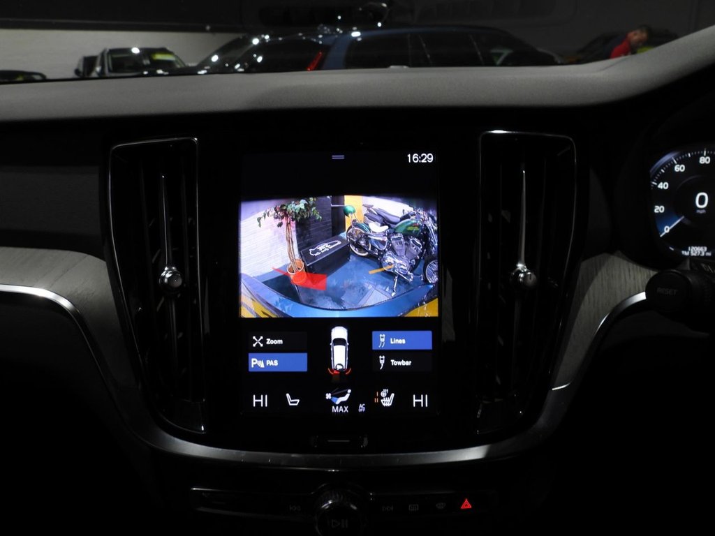 Used Volvo V60 2021 for sale - 76582547: Photo 24