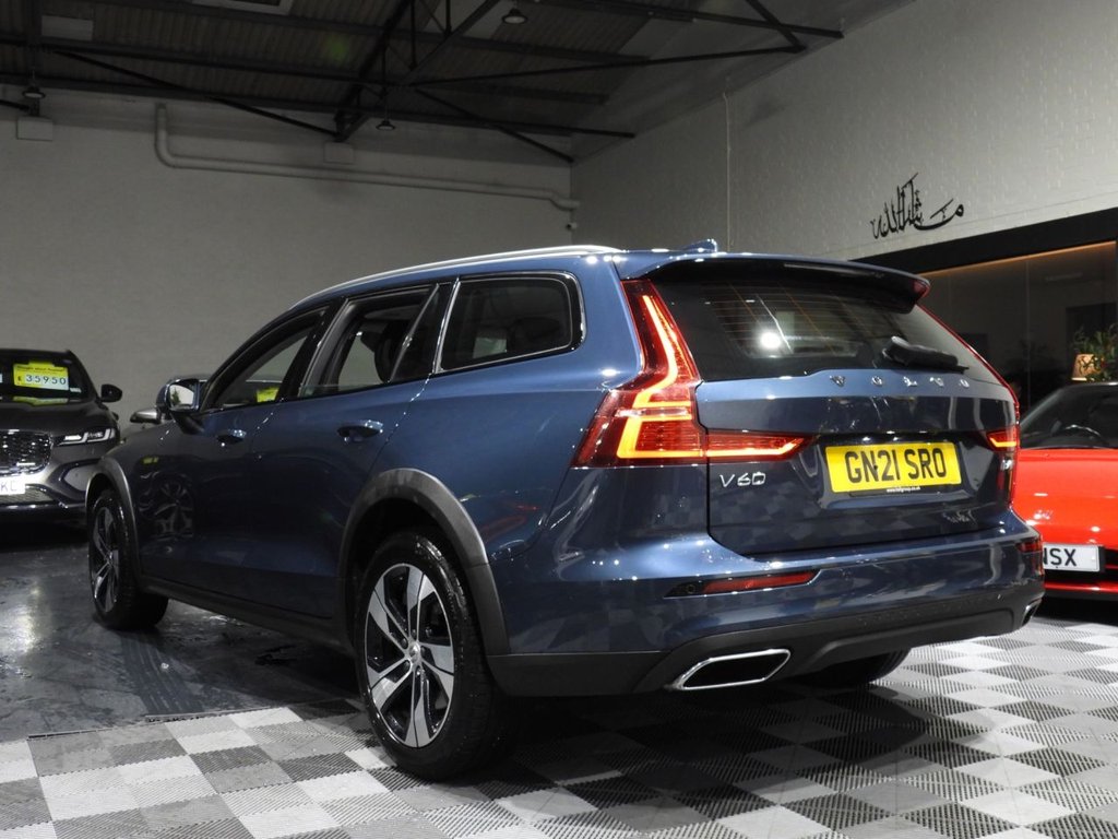 Used Volvo V60 2021 for sale - 76582547: Photo 32