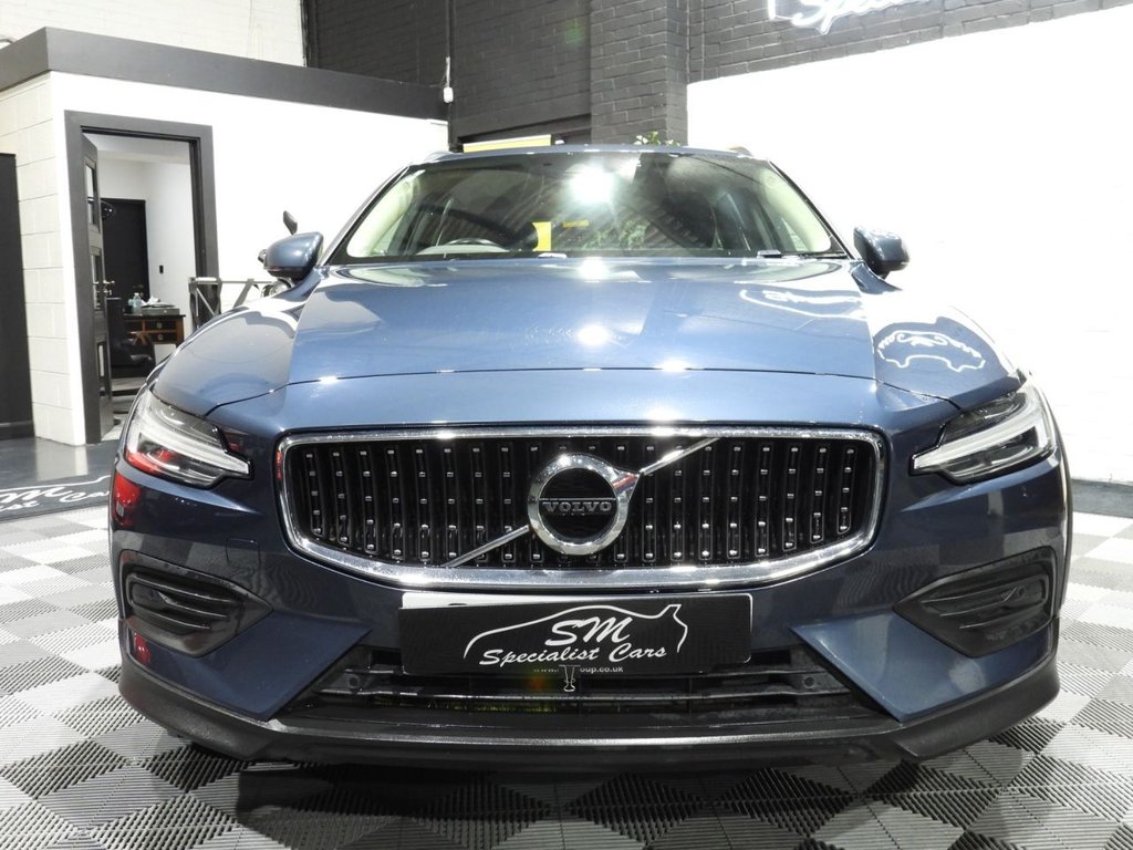 Used Volvo V60 2021 for sale - 76582547: Photo 7