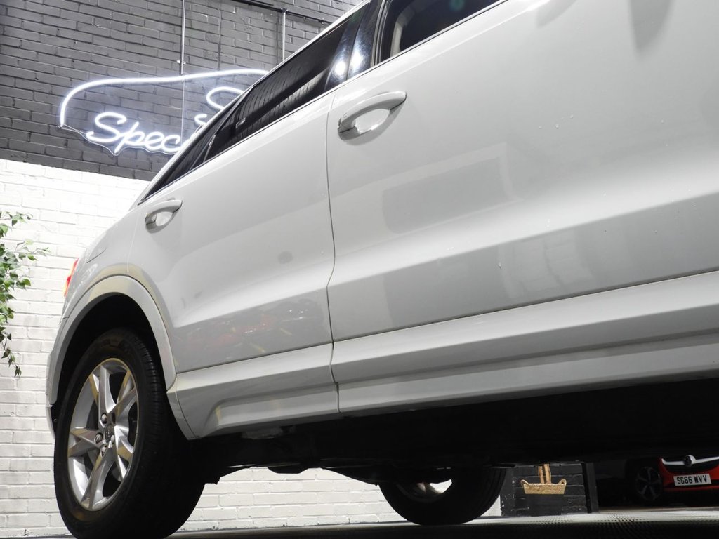 Used Audi Q3 2015 for sale - 77014377: Photo 10