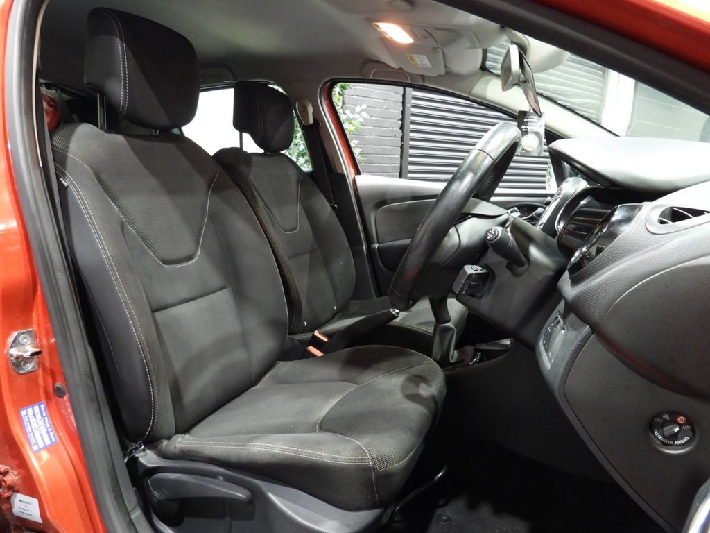 Used Renault Clio 2013 for sale - 76665425: Photo 16