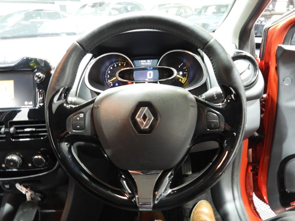 Used Renault Clio 2013 for sale - 76665425: Photo 23