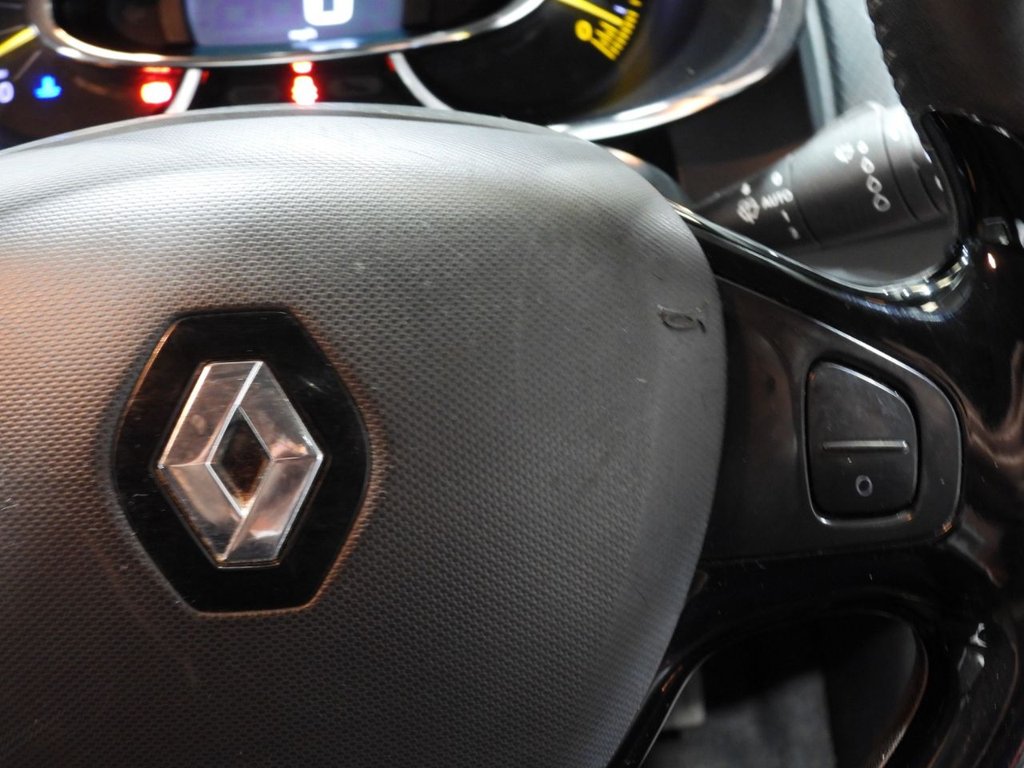 Used Renault Clio 2013 for sale - 76665425: Photo 24