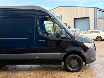 Used Mercedes-Benz Sprinter 2023 for sale - 76617770: Photo