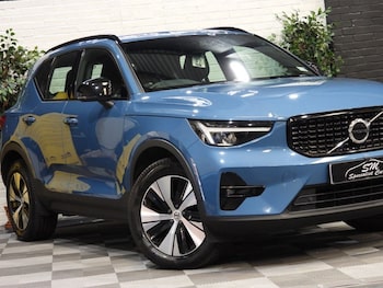 Used Volvo XC40 2023 for sale - 79022952: Photo