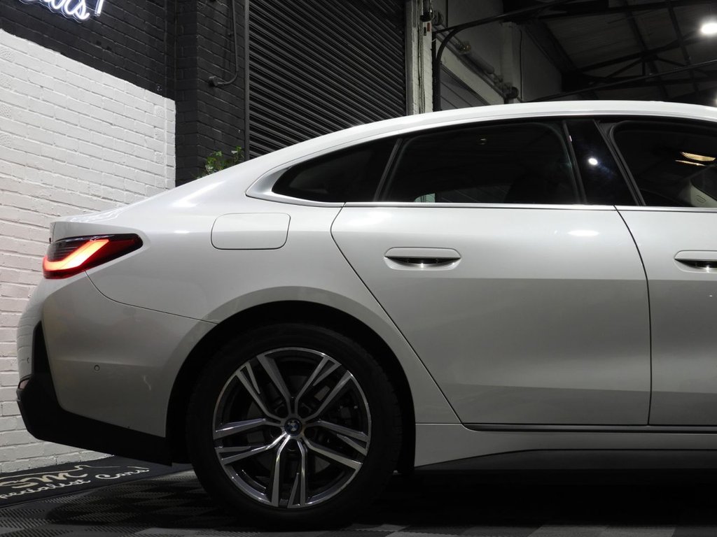 Used BMW i4 2022 for sale - 77111135: Photo 13