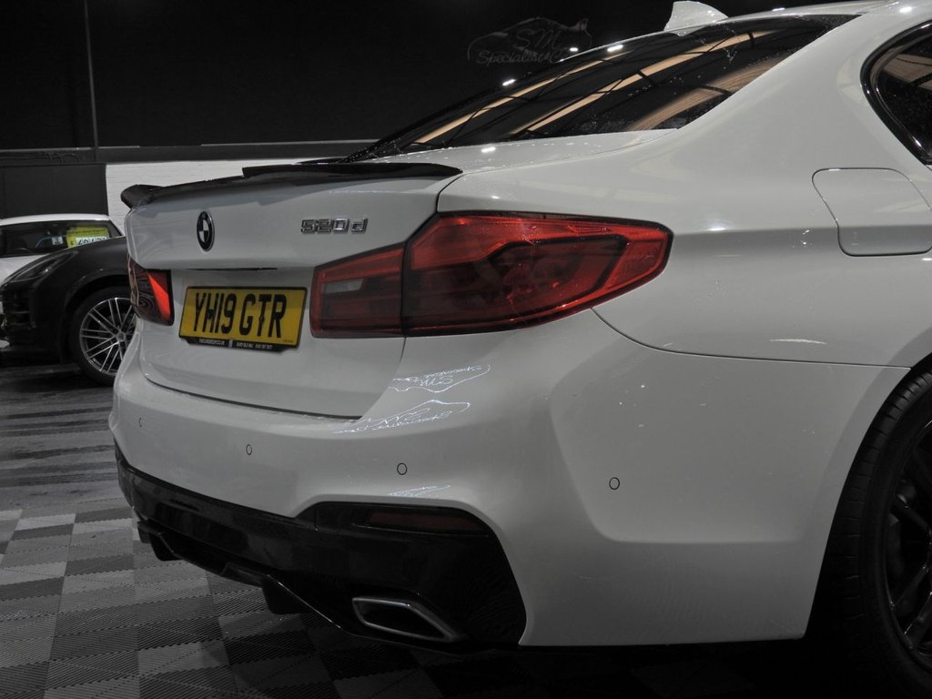 Used BMW 5 Series 2019 for sale - 77477477: Photo 3