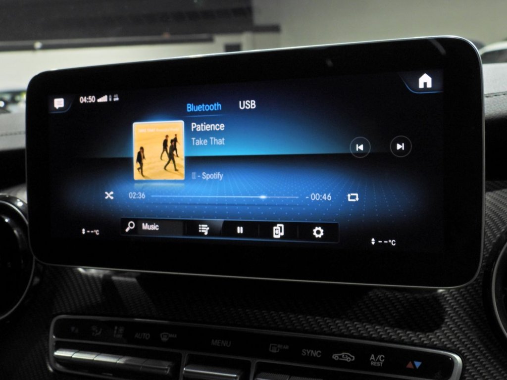 Used Mercedes-Benz V-Class 2023 for sale - 77072673: Photo 22