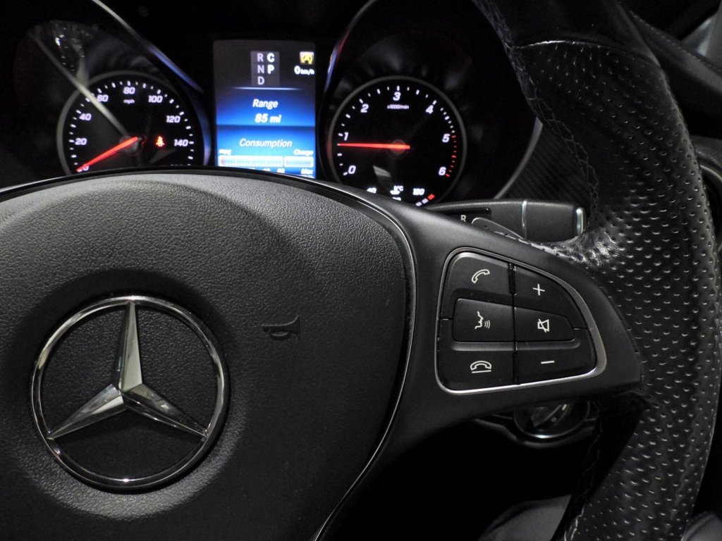 Used Mercedes-Benz V-Class 2023 for sale - 77072673: Photo 30