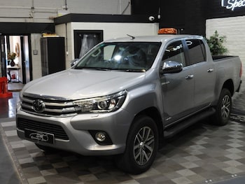 Used Toyota Hilux 2018 for sale - 79254363: Photo