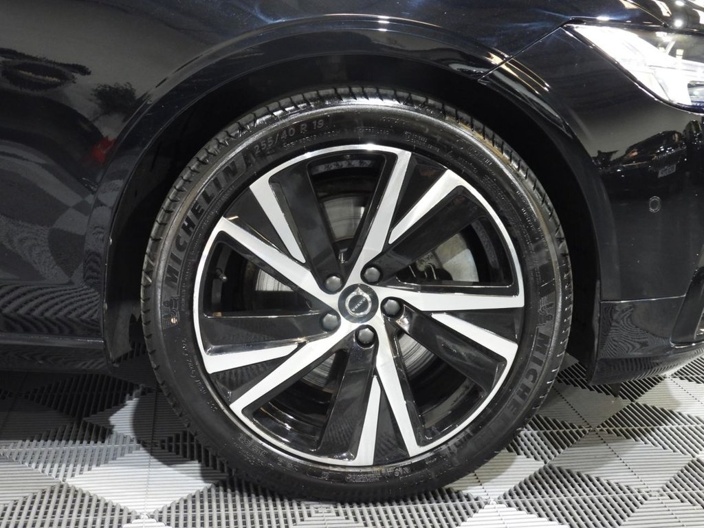 Used Volvo S90 2023 for sale - 76021786: Photo 9