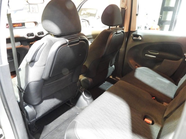 Used Citroen C3 Picasso 2015 for sale - 75088002: Photo 21