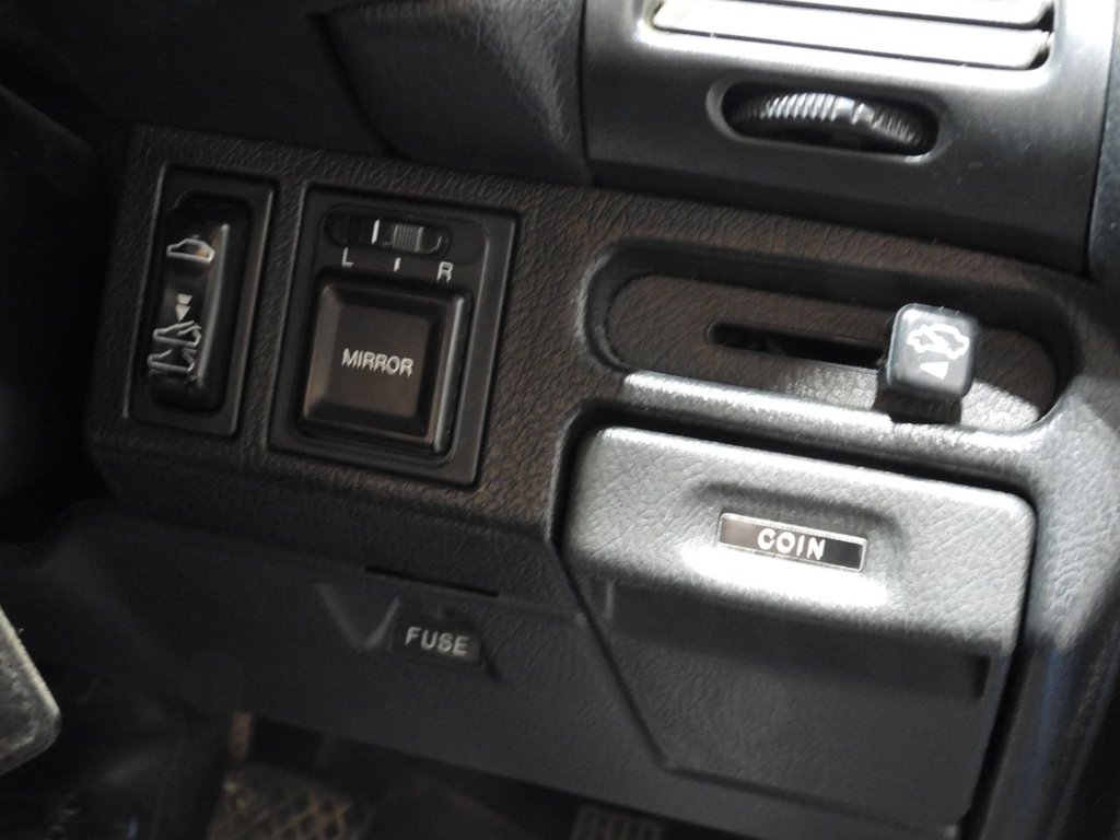 Used Honda CR-X 1991 for sale - 76751125: Photo 27