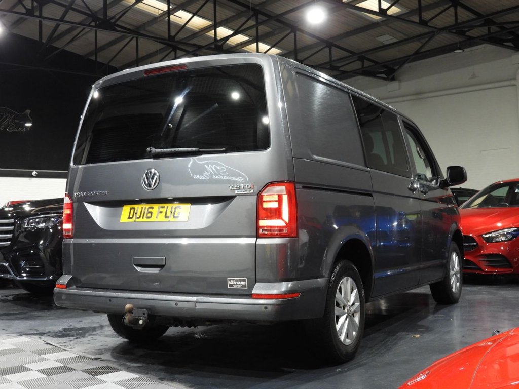 Used Volkswagen Transporter 2016 for sale - 76665572: Photo 11
