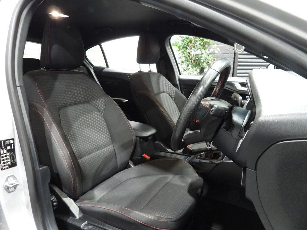 Used Ford Focus 2020 for sale - 76510010: Photo 17