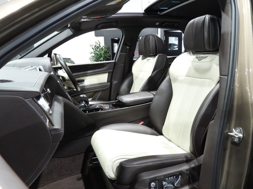 Used Bentley Bentayga 2017 for sale - 77161699: Photo 26