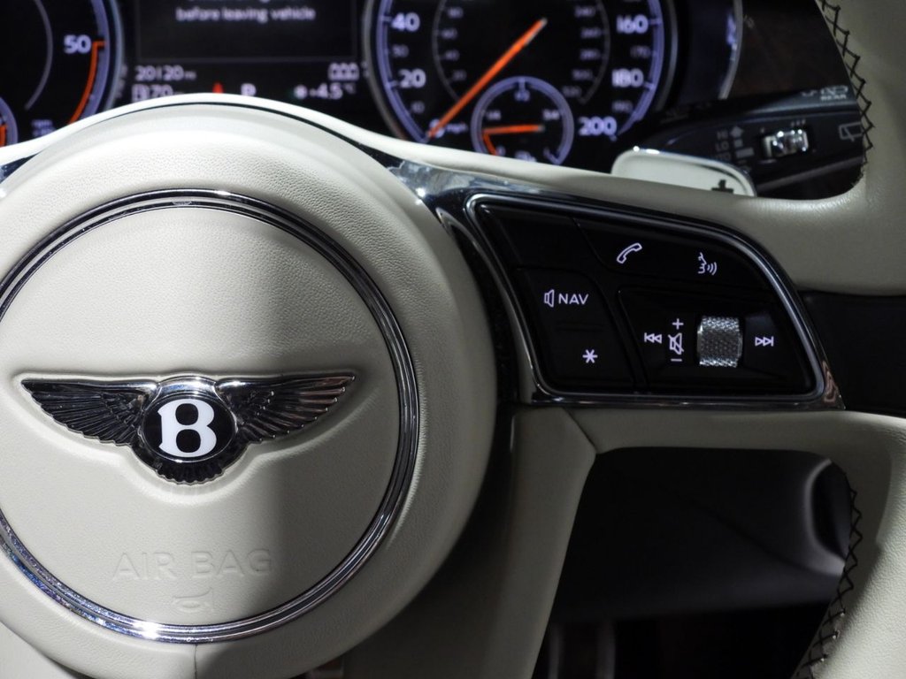 Used Bentley Bentayga 2017 for sale - 77161699: Photo 29