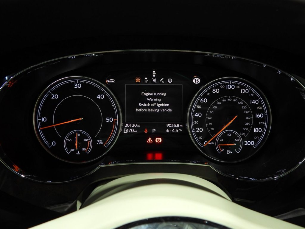 Used Bentley Bentayga 2017 for sale - 77161699: Photo 32