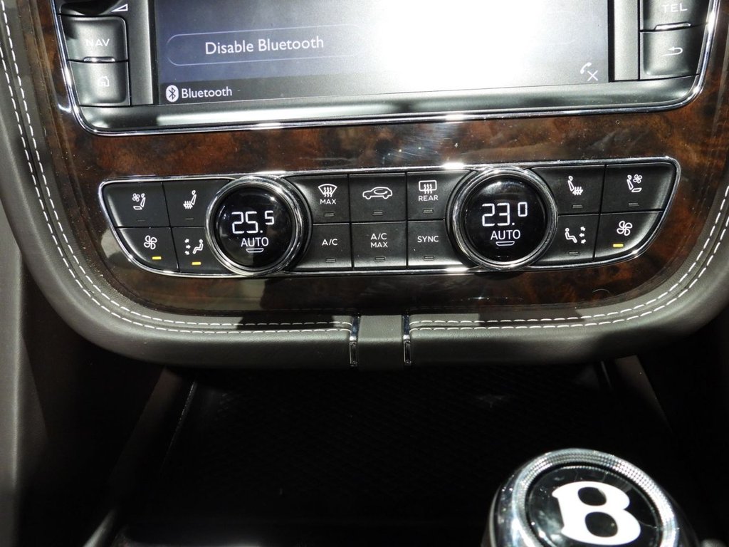 Used Bentley Bentayga 2017 for sale - 77161699: Photo 40