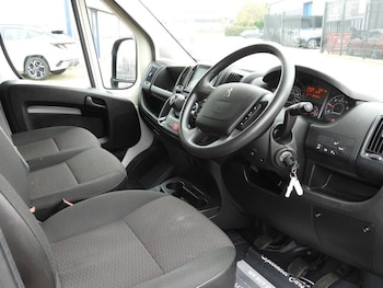 Used Peugeot Boxer 2023 for sale - 76430209: Photo