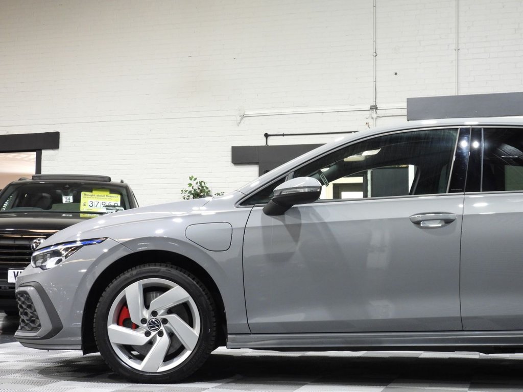 Used Volkswagen Golf 2023 for sale - 75998127: Photo 34