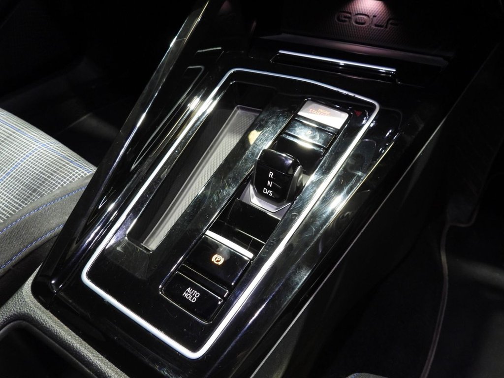 Used Volkswagen Golf 2023 for sale - 75998127: Photo 38