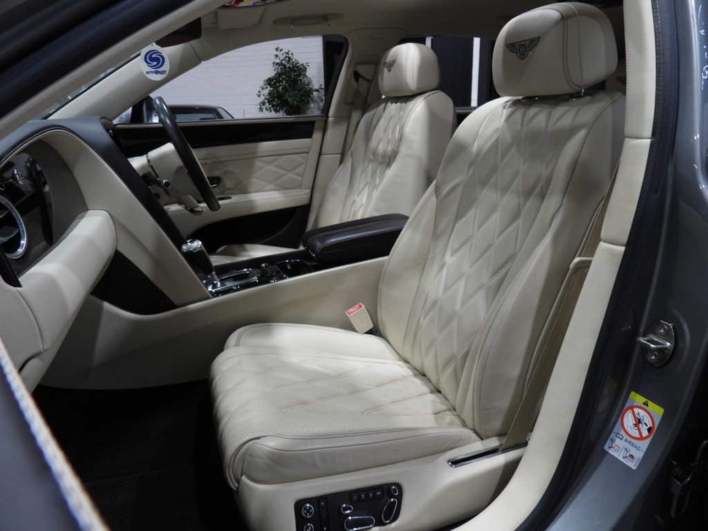 Used Bentley Flying Spur 2014 for sale - 77692504: Photo 13