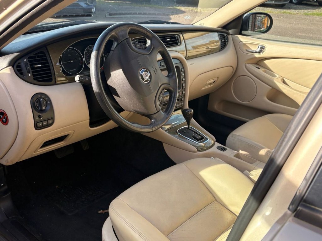 Used Jaguar X-Type 2011 for sale - 78154100: Photo 14