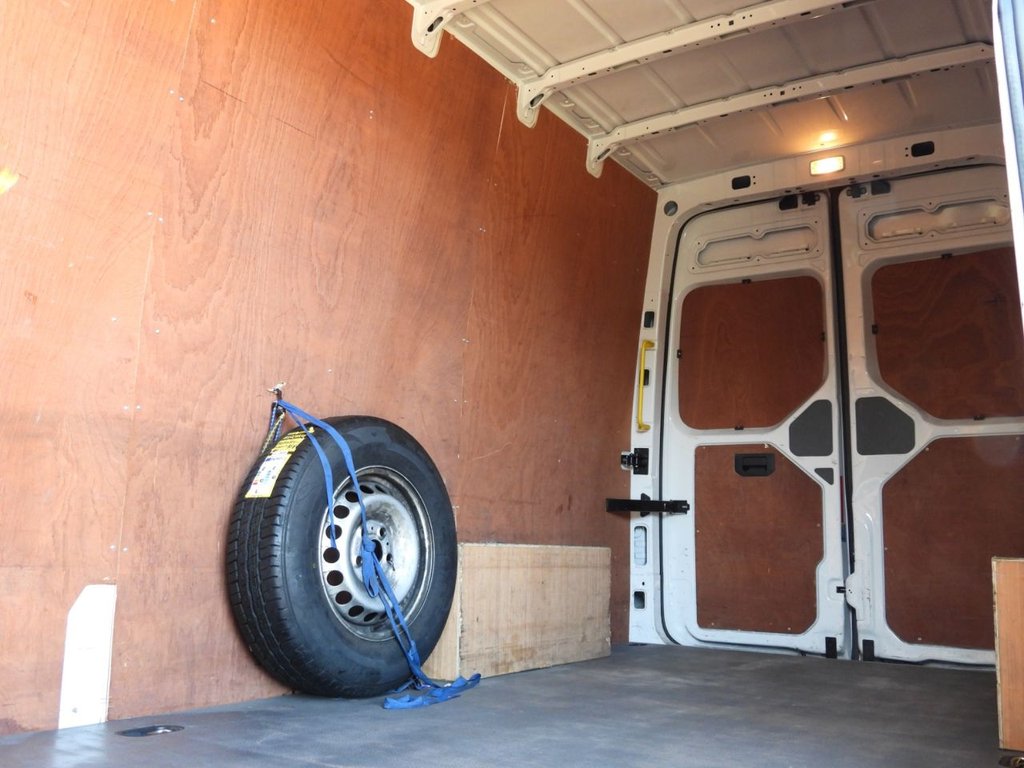 Used Volkswagen Crafter 2023 for sale - 77551607: Photo 19