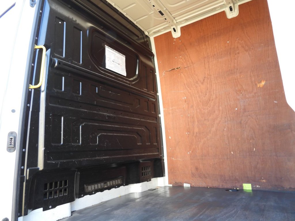 Used Volkswagen Crafter 2023 for sale - 77551607: Photo 20
