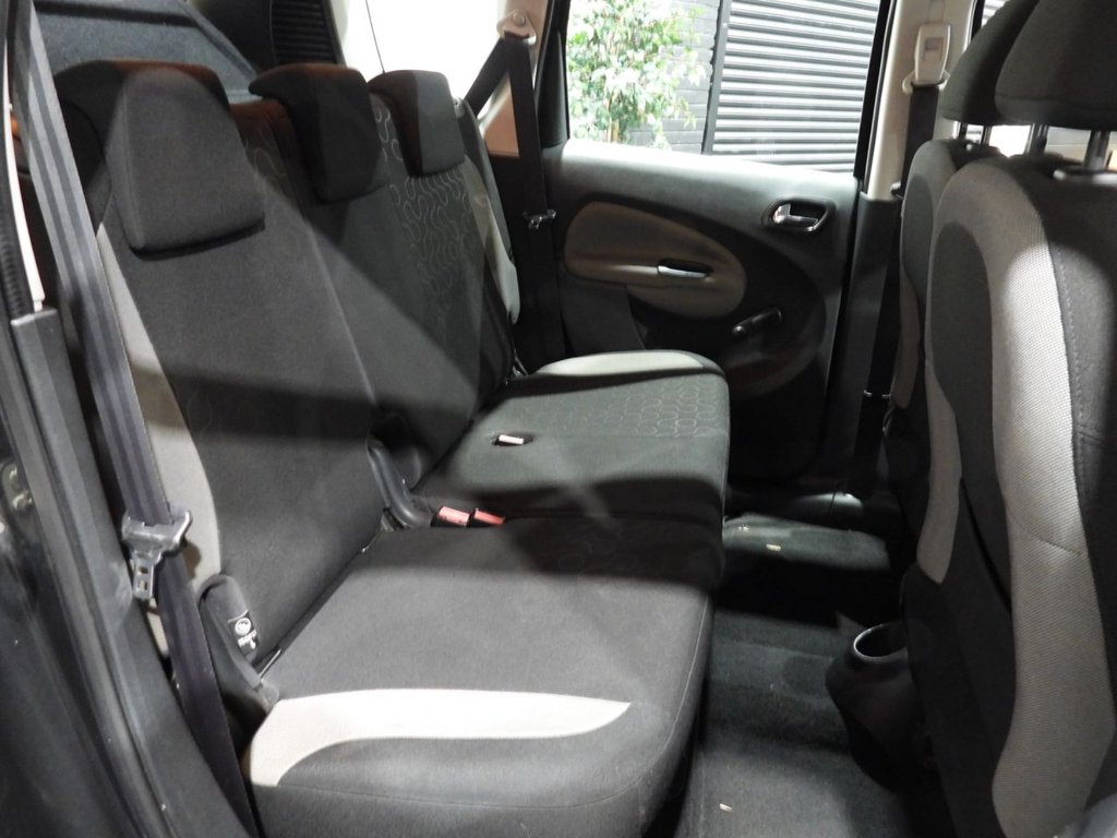 Used Citroen C3 Picasso 2011 for sale - 76376181: Photo 16