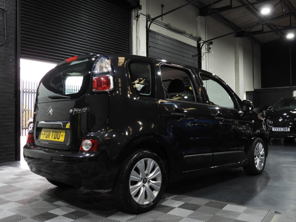 Used Citroen C3 Picasso 2011 for sale - 76376181: Photo 3