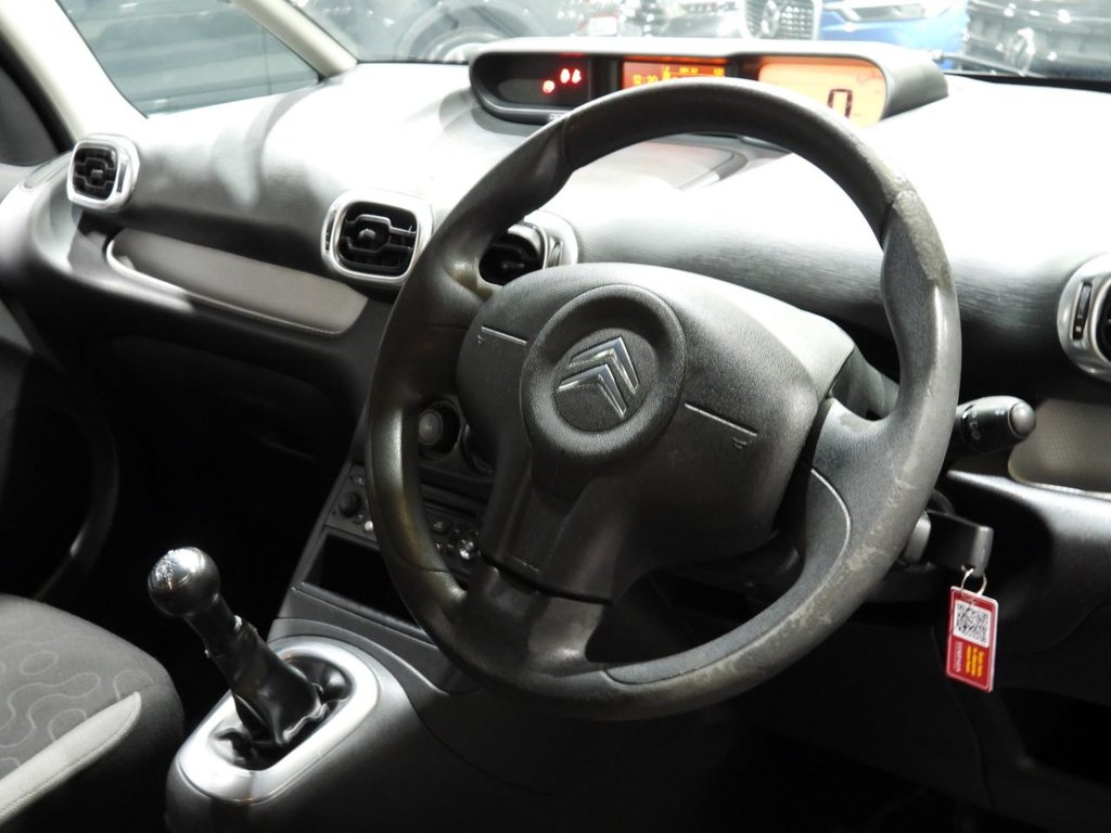 Used Citroen C3 Picasso 2011 for sale - 76376181: Photo 4