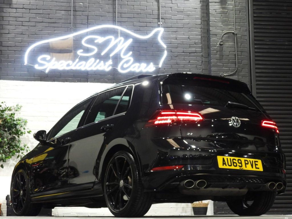 Used Volkswagen Golf 2019 for sale - 77383875: Photo 2